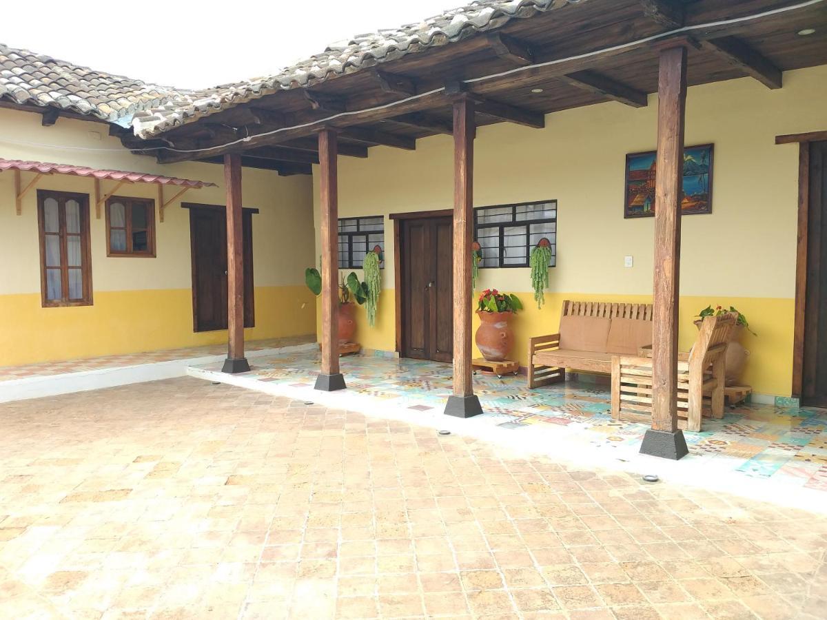De Las Flores Hotel Comitán Exterior photo